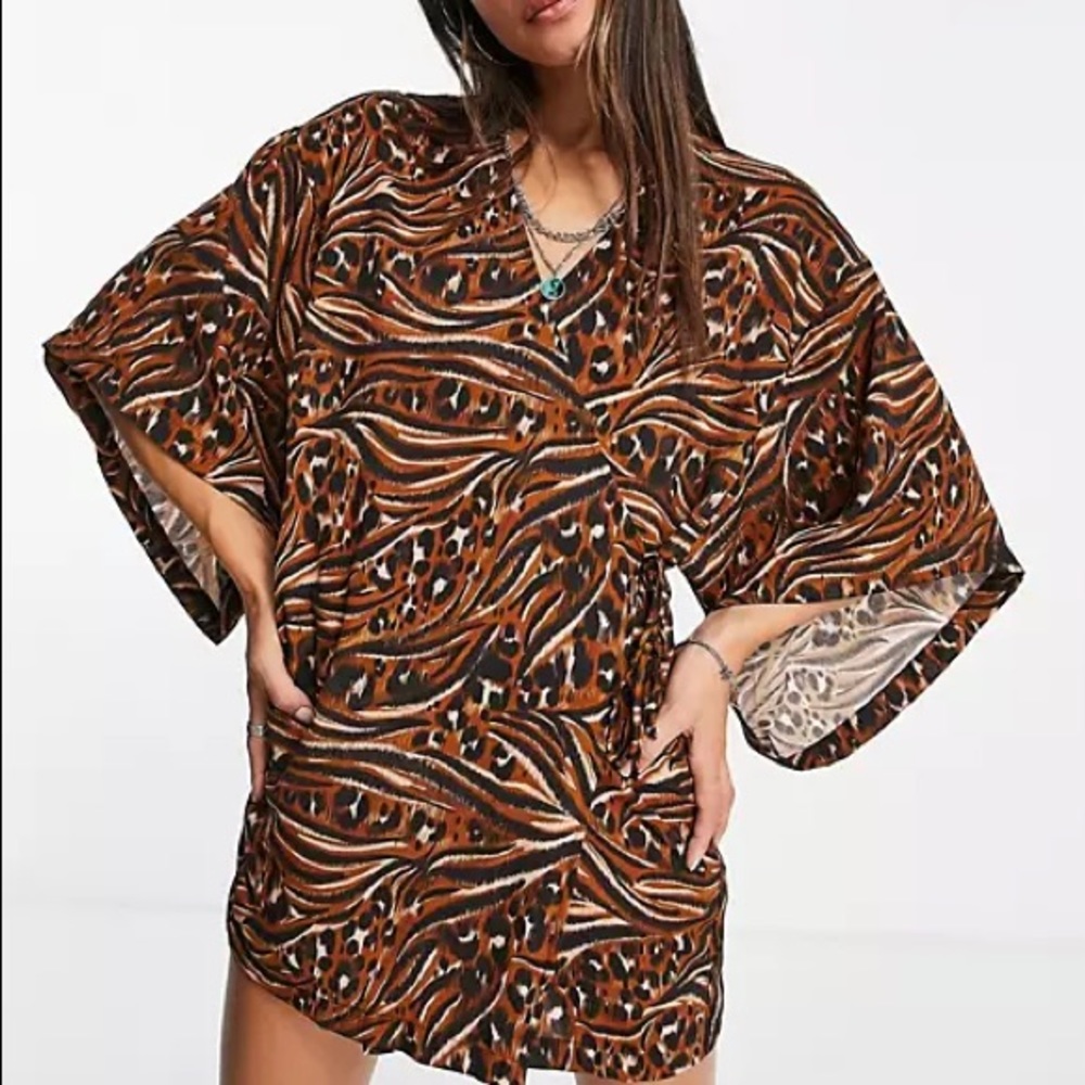 topshop kimono sleeve mini dress in animal print new with tags size US 8 (uk 12)